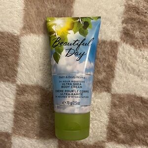 TRAVEL SIZE HAND CREAM